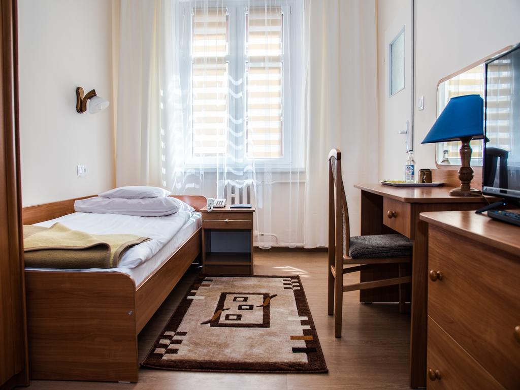 Europa Otel Jelenia Gora Dış mekan fotoğraf