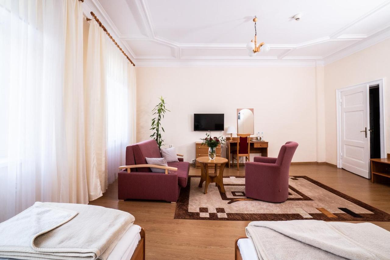 Europa Otel Jelenia Gora Dış mekan fotoğraf